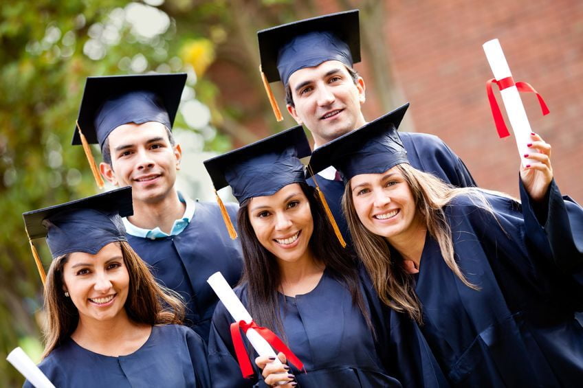 WHAT DO COLLEGES LOOK FOR